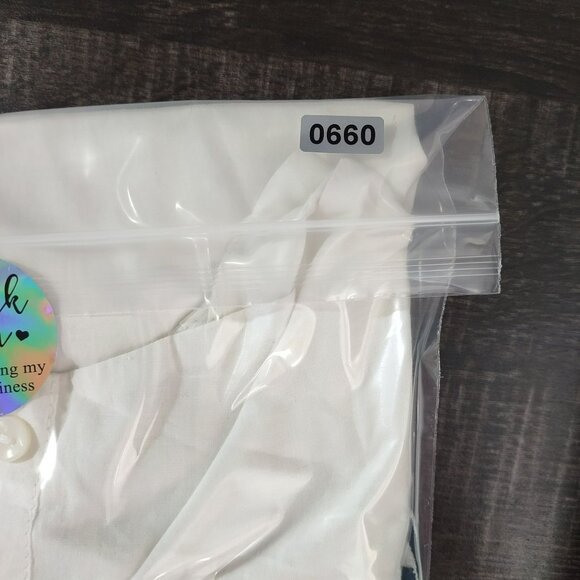 Old Navy Womens Sleeveless Sundress Smocked Back Size L White Vacation Cruise - Picture 16 of 16